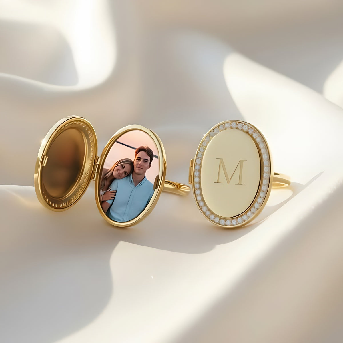 Bague L'intime, Photo & Gravure